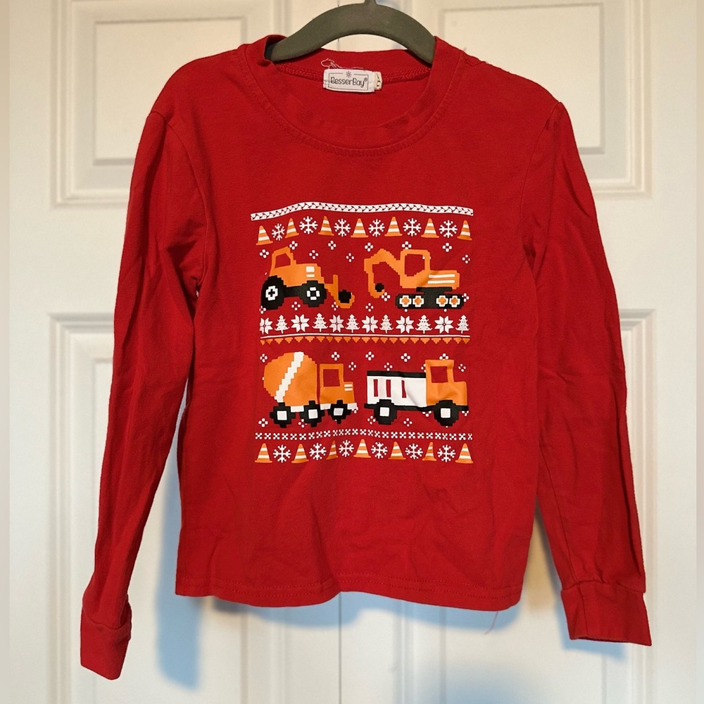 4T Holiday Long Sleeve Tee🎄